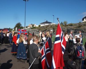 Празнуване на националния празник на Норвегия. Снимка: автора.